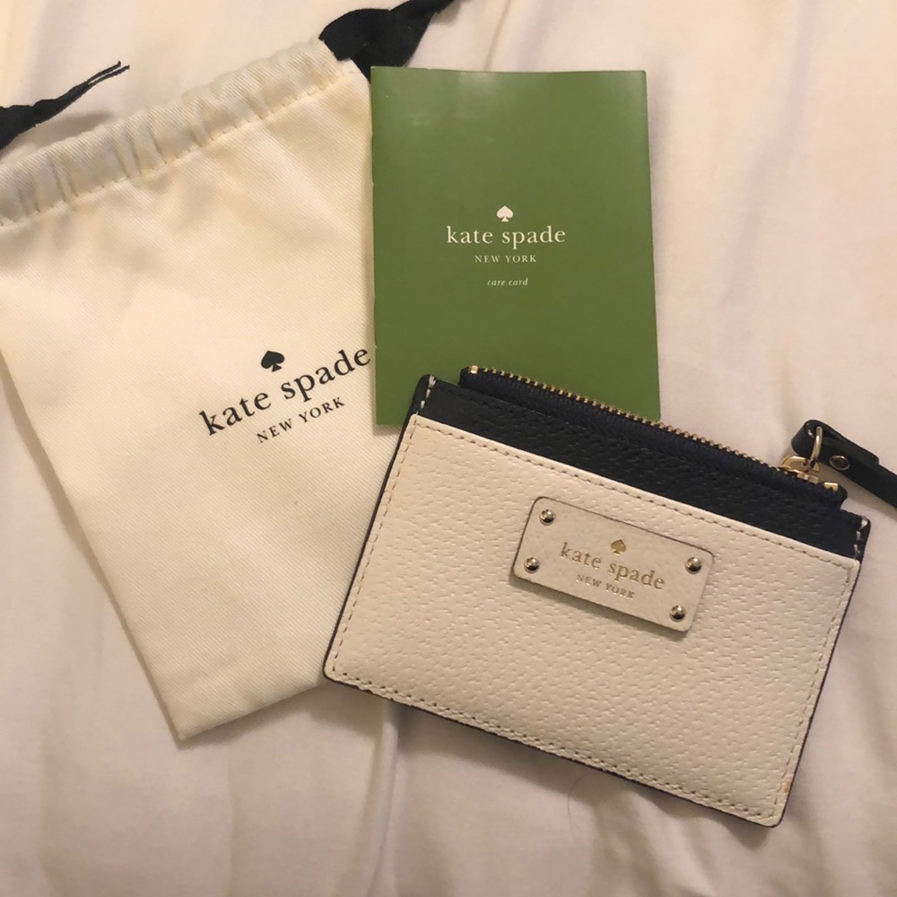 NWOT Kate Spade Card Holder Navy & Cream